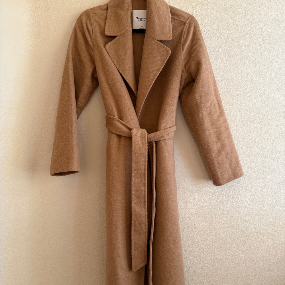 Abercrombie & Fitch Camel Trench Coat